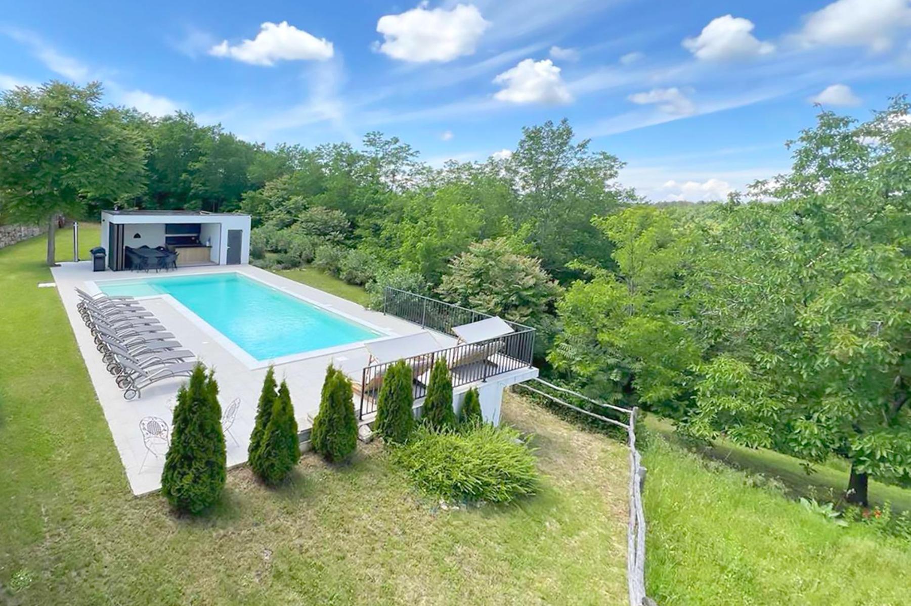 Villas Martincici With Large Pool Grožnjan Kültér fotó